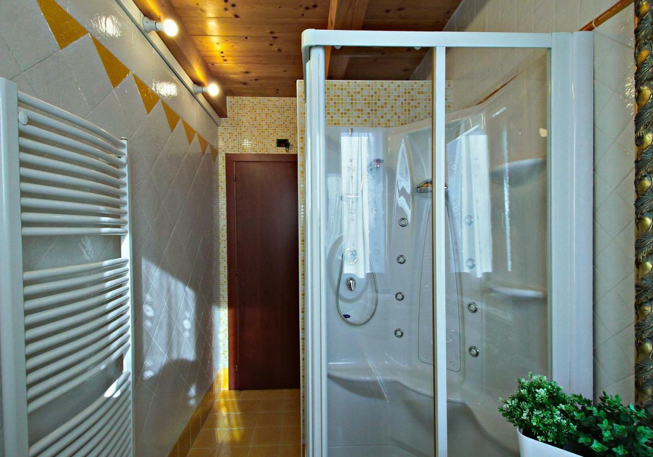 Ca' Leone - Regina Vittoria - Apartment With Pool Mira Eksteriør billede
